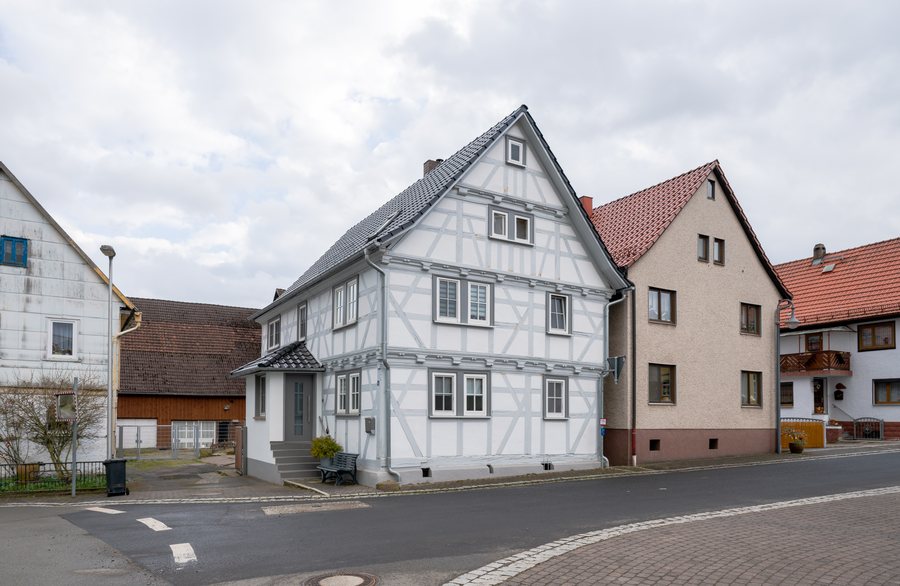 File:Hümpfershausen, Dorfstraße 10 Wasungen 20250330 0002.jpg