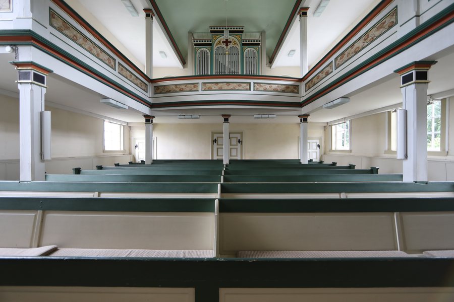 File:Masserberg-Bergkirche02.jpg