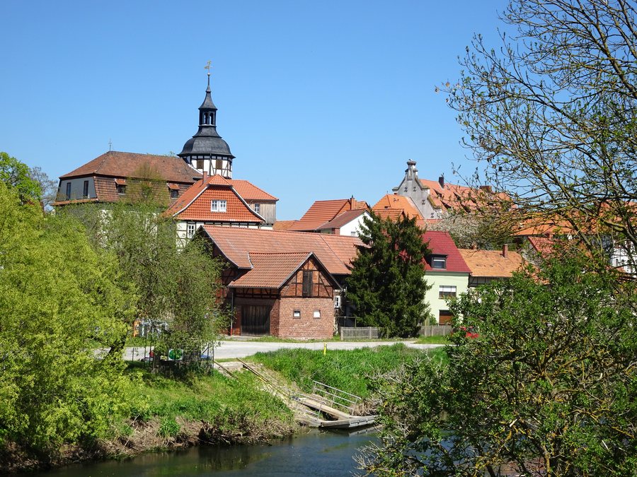 File:Gerstungen im thüringischen Wartburgkreis. Partie an der Werra.jpg