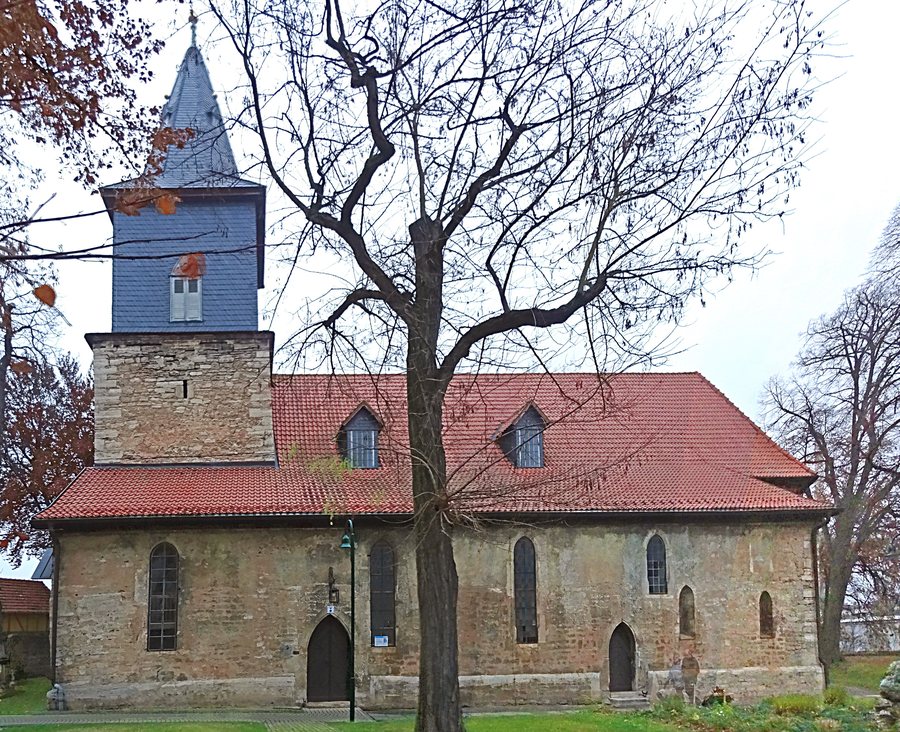 Kirche St. Gumberti (Clingen) von Südwesten